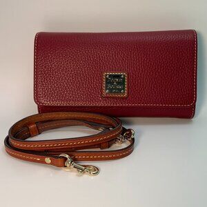 Dooney Bourke Bags Dooney Bourke Pebble Grain Daphne Crossbody Clutch Wallet In Black Poshmark